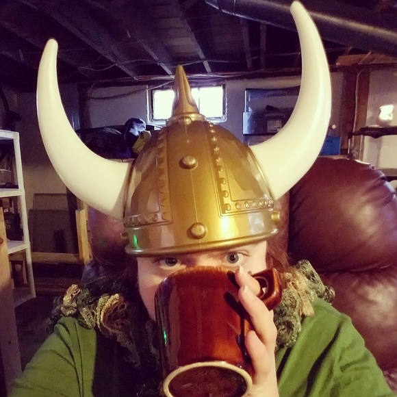 Meet your Posher - Picture 2 of 7